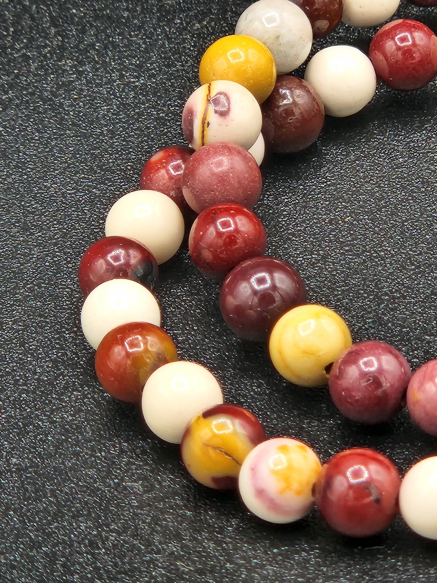 Mookaite Bead Bracelets, 6mm