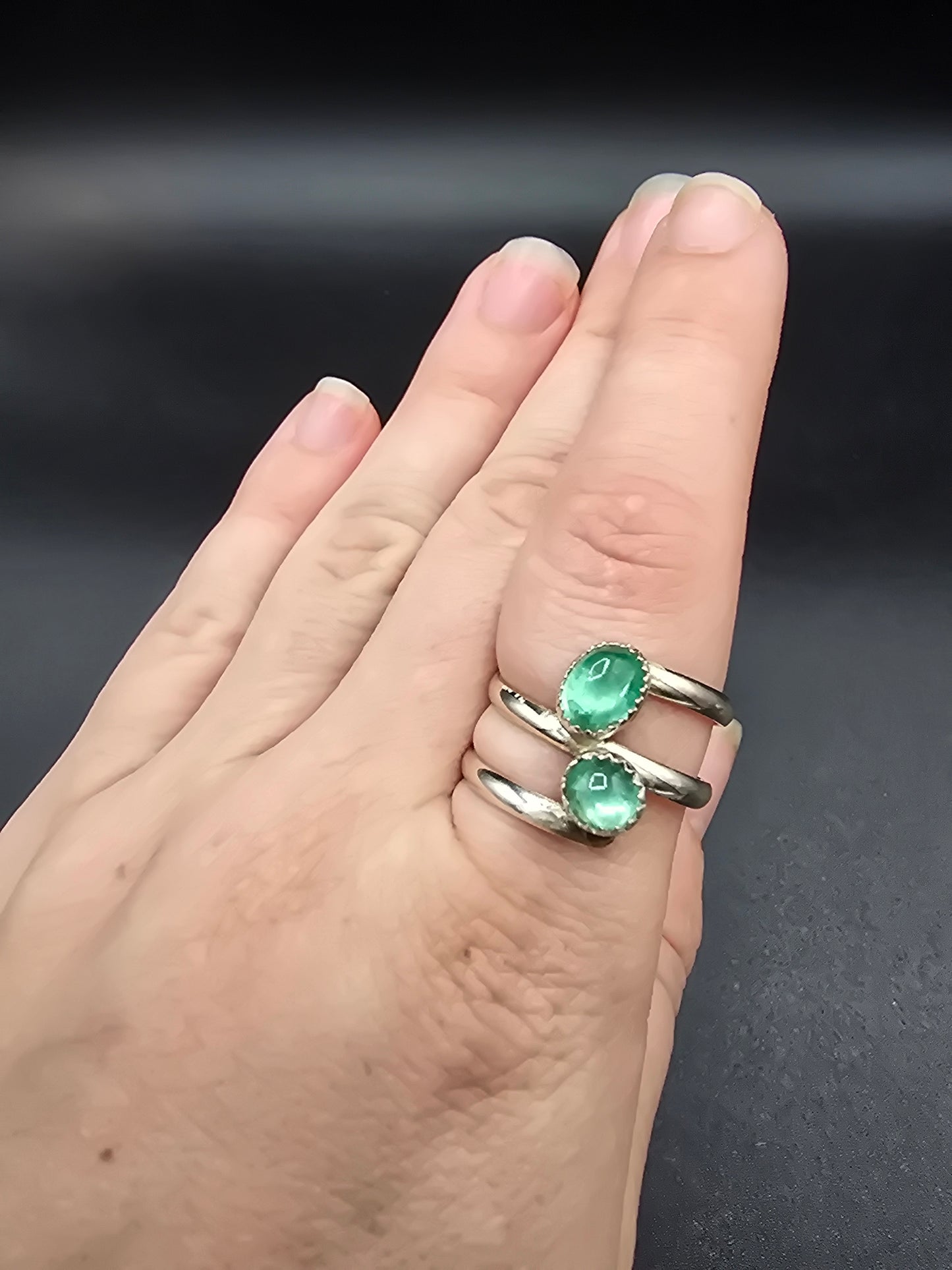 Emerald double band size 10