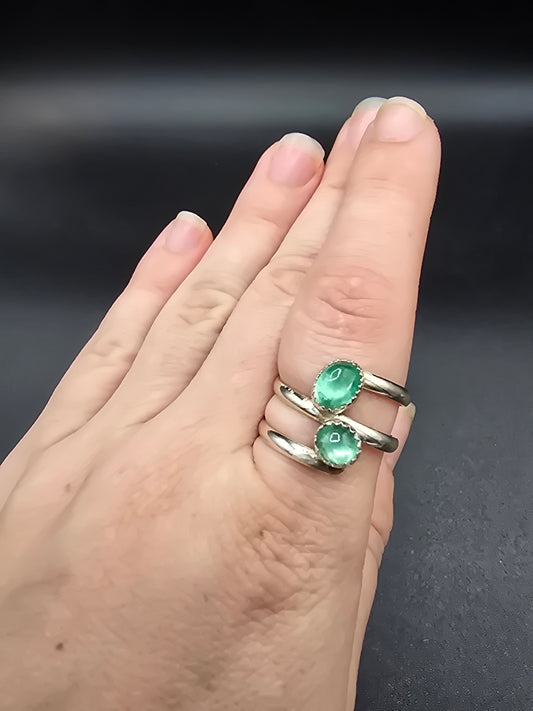 Emerald double band size 10